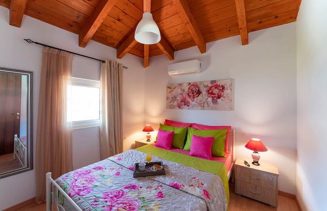 Posidonia Villas - Photo 8