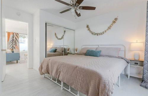 King Suite - Steps to Beach & Close to Pier - Foto 11