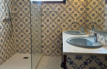 4 Bed Villa, Pool & Tennis Court in Carvoeiro - Foto 3