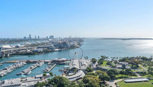 MVR - SupErhost Stay 10 Yrs of 5-Star Service - Foto 5