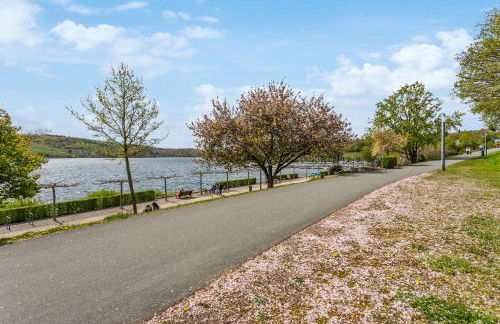 Premium Zuhause - Seeblick, Balkon, Pool & Seepromonade - Foto 31