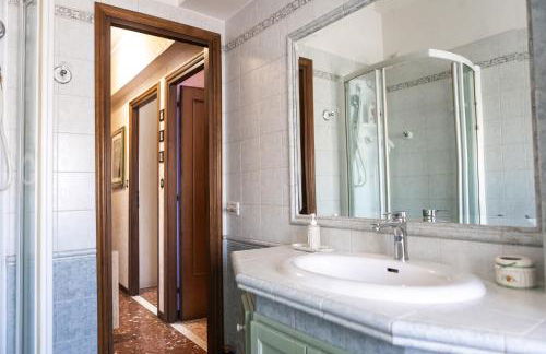 Casa Maresa family house metro A - Foto 8