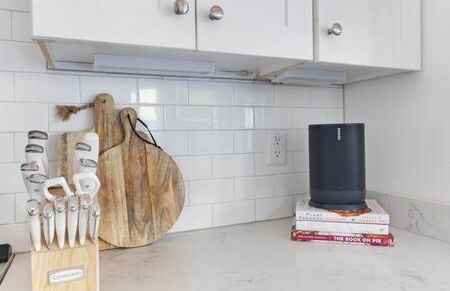 The Maple House - Huge Backyard & Mins to Broadway - Foto 32