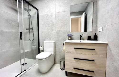 Convenient, Charming Apartment 15 Mins from City Center - Foto 35