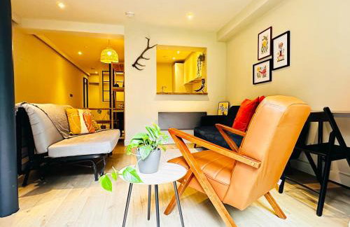 Stylish Loft With Patio Near Royal Mile Fits 4 - Foto 1