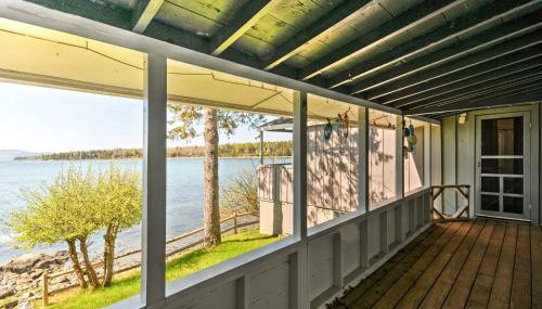 Bayfront Hancock Cottage with Beach Access and Views! - Foto 2