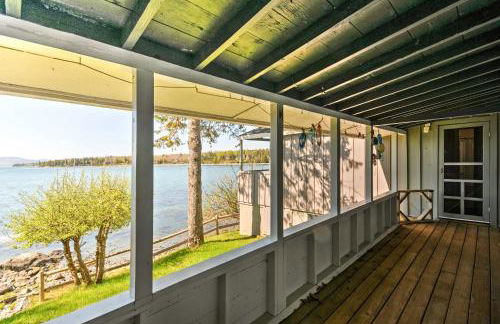 Bayfront Hancock Cottage with Beach Access and Views! - Photo 2