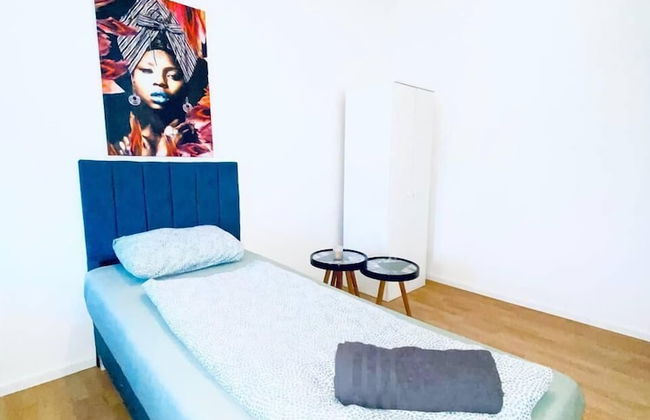 Spacious 4 BR Apt Perfect for Groups - Foto 30