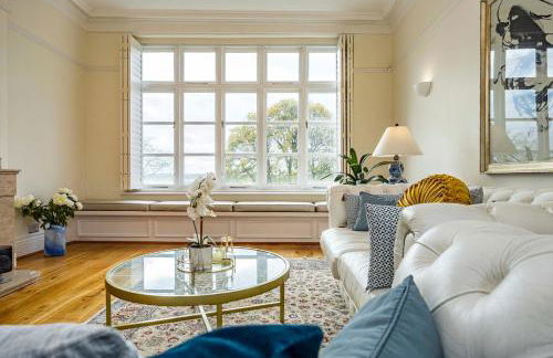 Luxury three-bedroom apartment in Nottingham City Centre - Photo 23