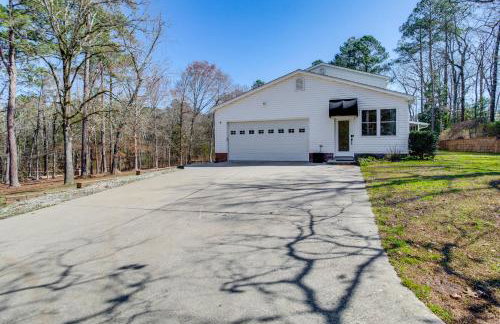 Near Lake Murray: Family Getaway w/ Screened Porch - Foto 34