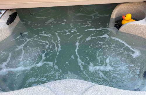 Weeki Wachee Retreat Canal home with hot tub kayaks canoe and boat with trolling motor included - Foto 51