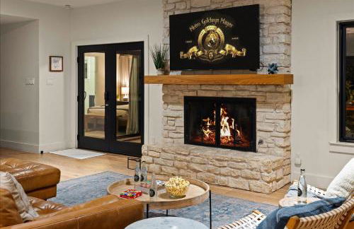 Lake View Modern Farmhouse Hot Tub 2 Suites - Foto 40