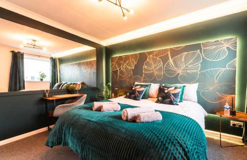 Hot Tube&Private Driveway&11 Guests Family&Contractors Bedford - Foto 48