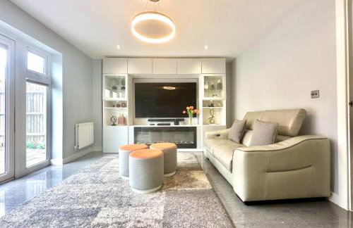 Ideal 4 Bedroomed House in Bicester - Foto 3