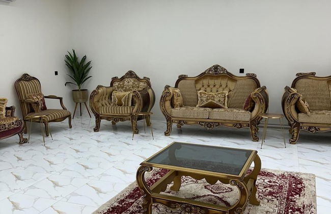 Chalet - Sleeps 9 & Free Parking - Foto 3