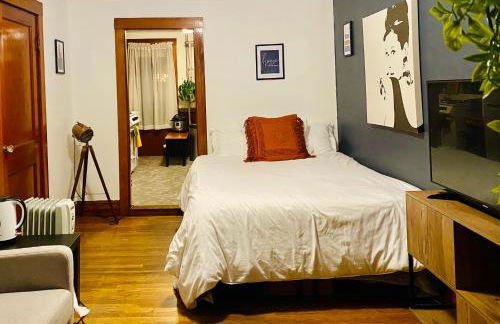 Beacon Hill Vintage Studio Near MGH and Downtown - Photo 1