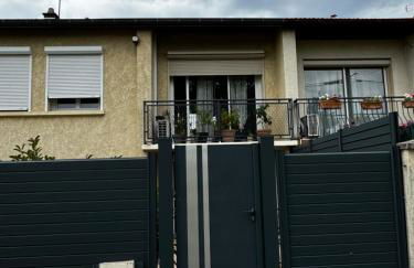 Gîte urbain au calme en rez de jardin proche Groupama stadium salle Arena EUREXPO Lyon - Foto 26