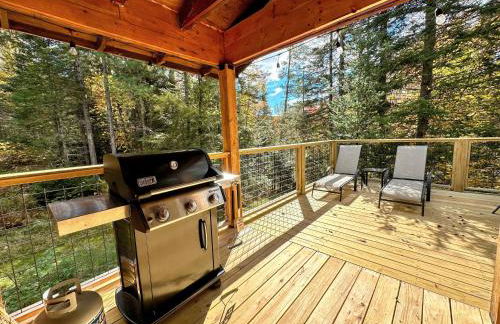 5R Cozy log chalet in fantastic location. Ski, snowshoe, fish, explore! AC, pet friendly! - Photo 79