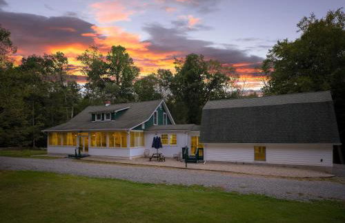 Luxuriously Restored Farm Cabin - Foto 47