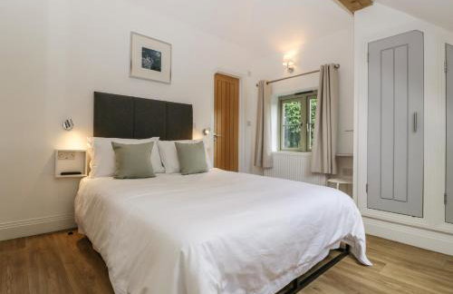 The Coach House - Photo 25