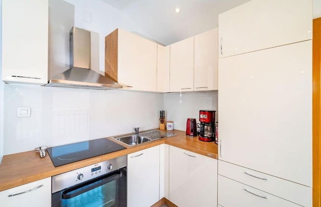 Luce - Pool and View - A1 - Photo 9