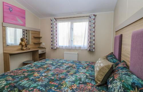 Breathing Space - Photo 12