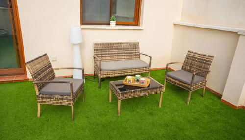 Modern penthouse with parking, at the foot of the tram - Foto 2