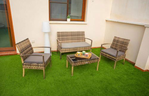 Modern penthouse with parking, at the foot of the tram - Foto 2