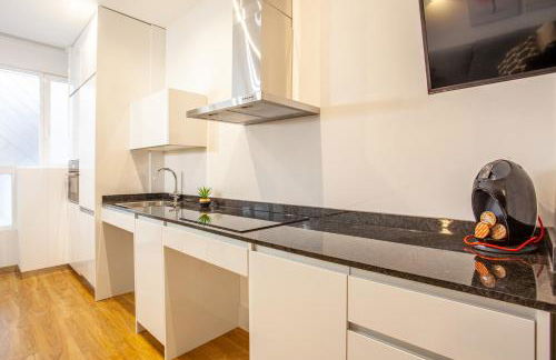 MyFlats Luxury Downtown - Photo 36