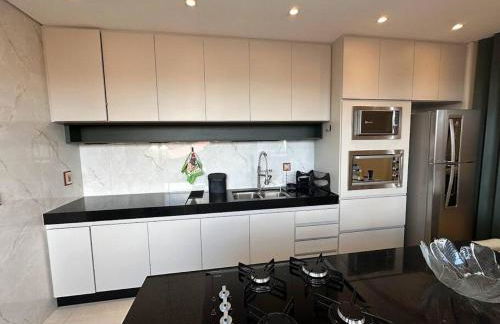 Casa central ampla e moderna c/ Jacuzzi - Foto 37