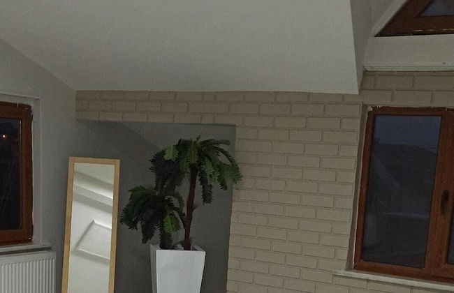 Gis Airport - Photo 3