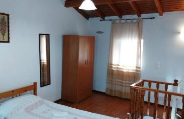 Traditional House with Loft -Michalis' House in Kouramades- - Foto 4