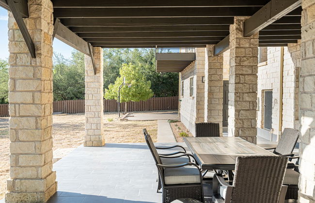 Lavish Lake Getaway - Foto 22