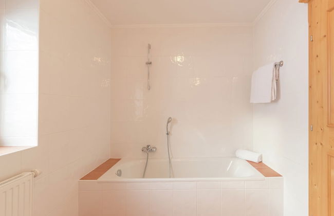 Unique Chalet in the Center of Elmau, Near Ski Lift - Foto 18