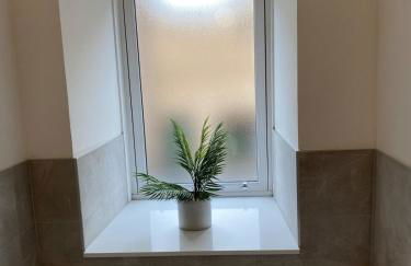 Spacious 2 bed sleeps 5 above traditional music pub - Foto 22