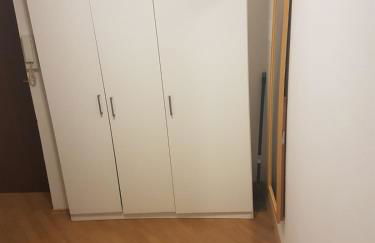 Cosy Accommodation - very central - Photo 15