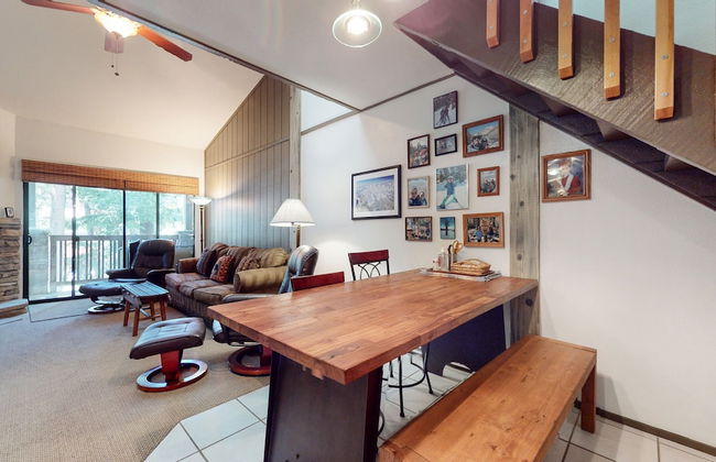 Escape to The Summit - Pool & HT Next Door - Foto 24