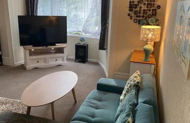 Spacious 1 Bedroom Apartment near Seafront - Photo 12