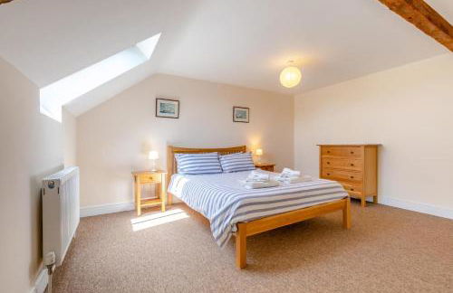 3 Bed in Burton Bradstock oc-c30571 - Photo 15