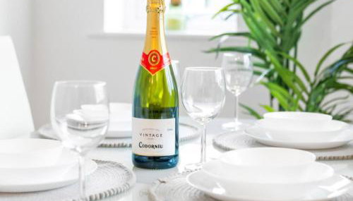 Modern Two Bedrooms Apartment - Parking - Netflix 51C - Foto 3