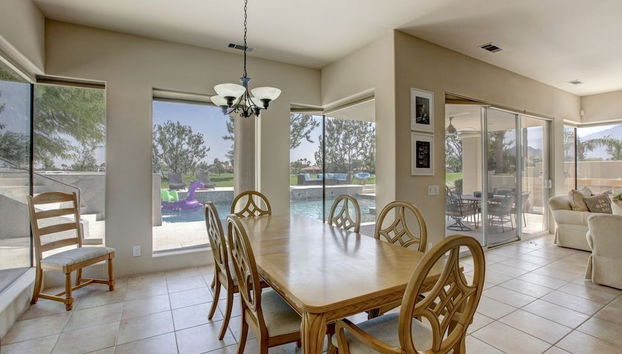 Servicio de comidas en la habitación