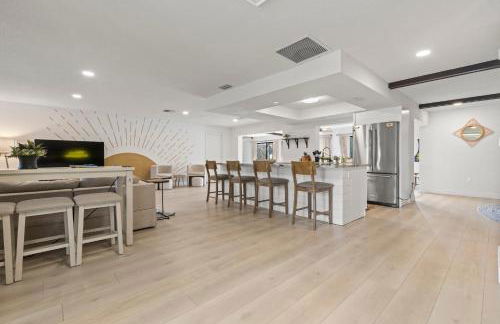 Waterfront Oasis Htd Pool PuttPutt Bocce Ball - Foto 10