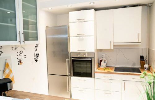 Casa de Dinca, 2 bedroom, big balcony, free parking zone - Foto 4