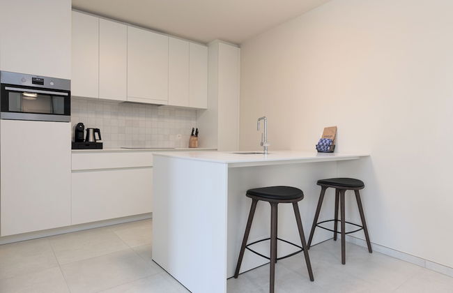 Casselbergh Residences Leader - Photo 11