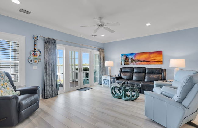 Waterfront Luxury Villa With Sunset Views And Boat Slip 3 Bedroom Townhouse by RedAwning - Foto 18