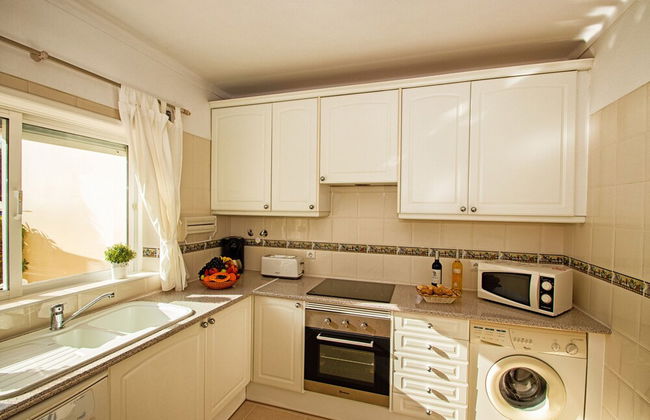 Townhouse Moreton - Photo 48