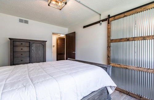 Modern, Rustic 2 Bed 1 bath 6 blocks from Mayo - Foto 12