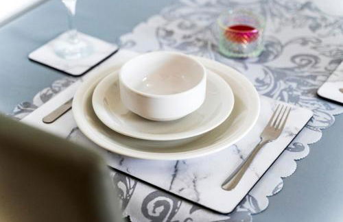 Cozy 1-Bedroom Apartment Steps from Bullring & Victoria Square - Foto 48