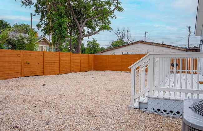 Trendy Historical Home Near Downtown Attractions - Foto 39