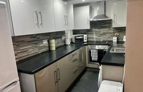New Modern 3 Bed En-suites City Centre Apartment - Sleeps 8- Paid Parking Options - Foto 9